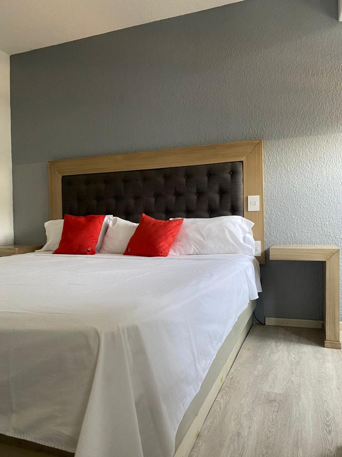 Sicilia Italia Hotel 3*